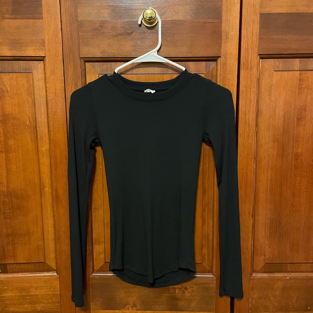 Aritzia Wilfred Free Go-To Longsleeve Ribbed XS